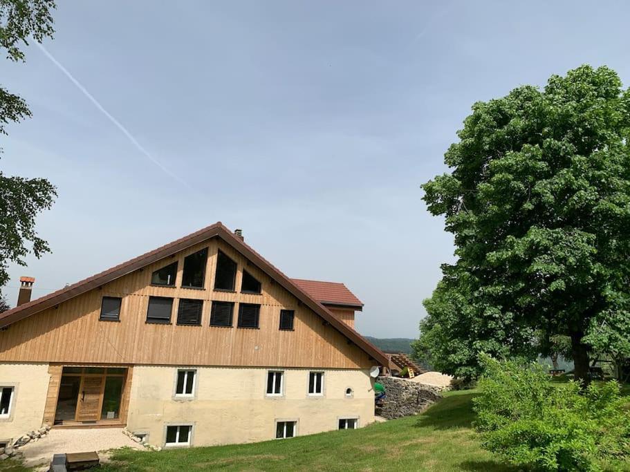 Ancienne Ferme Comtoise 4 Etoiles, 11 Personnes Lac St-Point/Mont D'Or Montperreux Exteriör bild